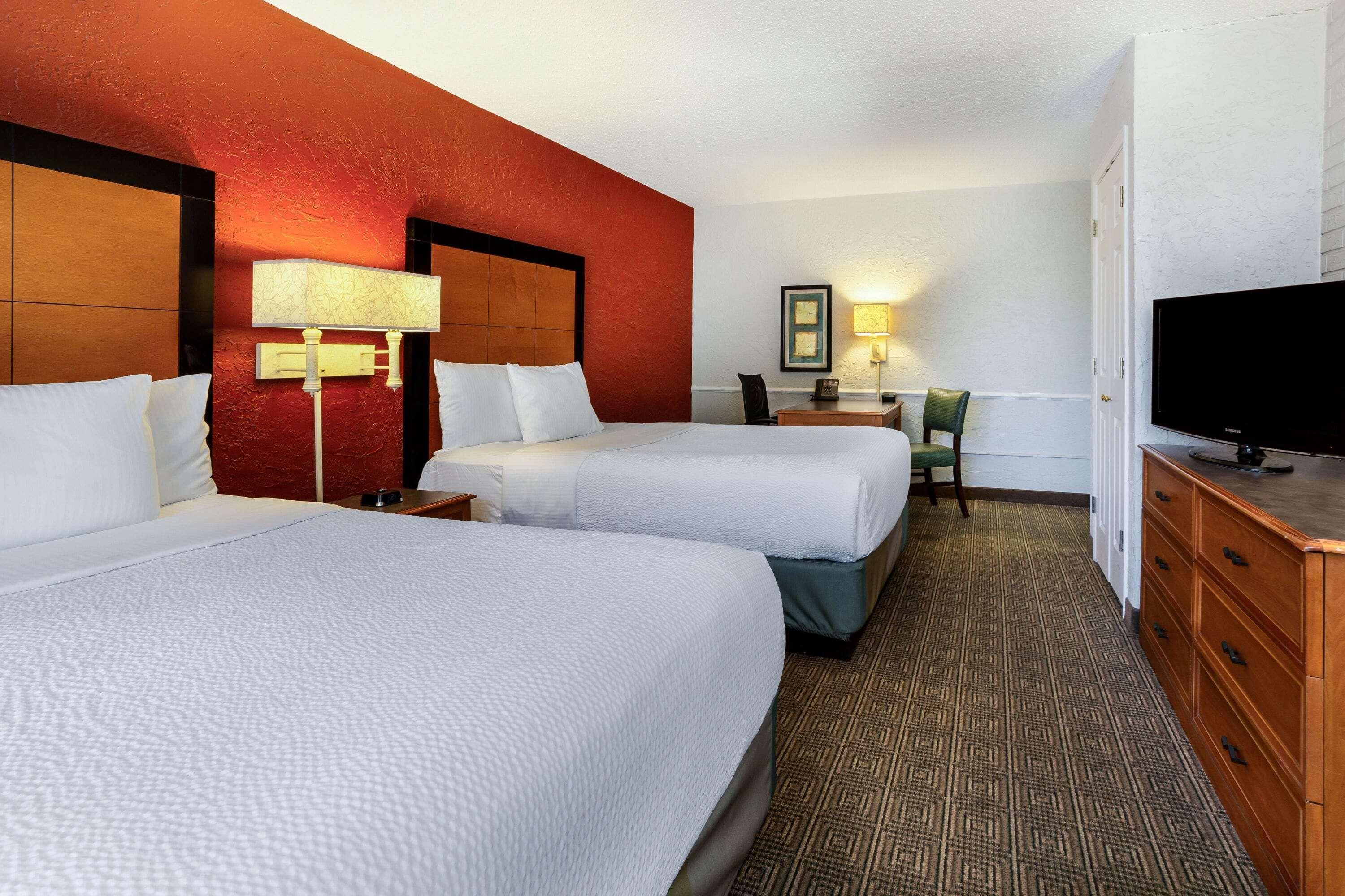 La Quinta Inn Tampa Airport Stadium Westshore Exteriör bild